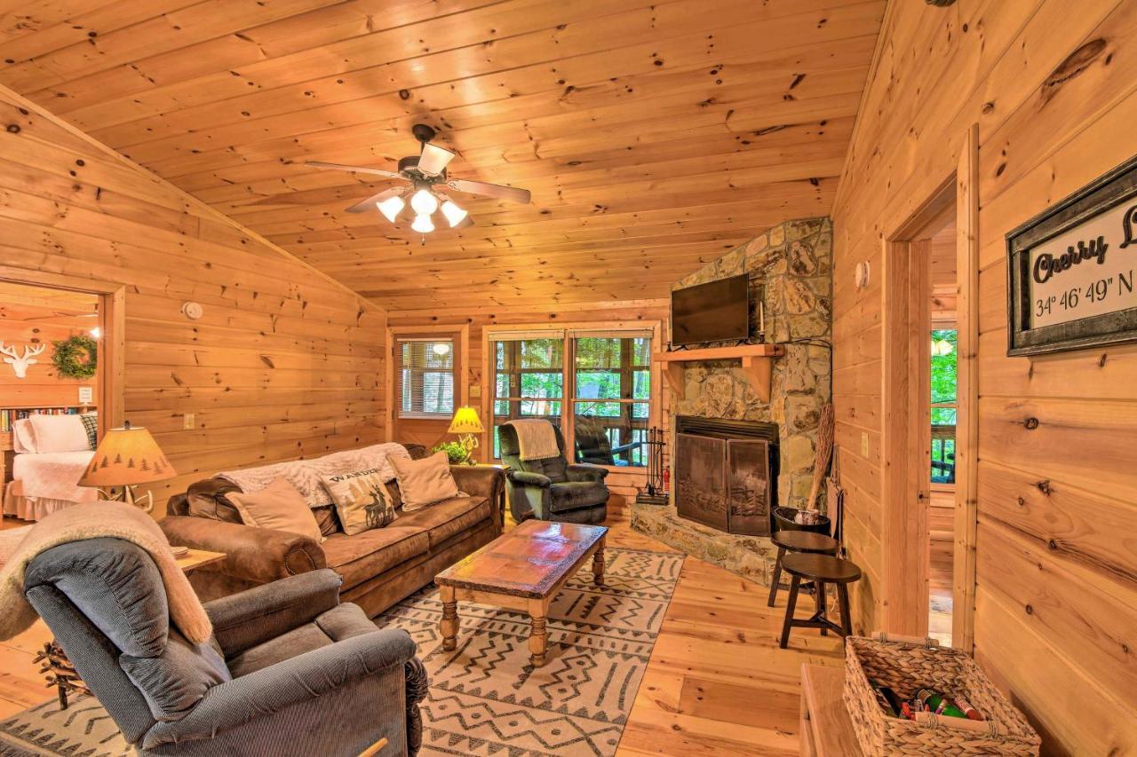Pinot And Pine Chic Log Cabin About 5 Mi To Blue Ridge Luaran gambar